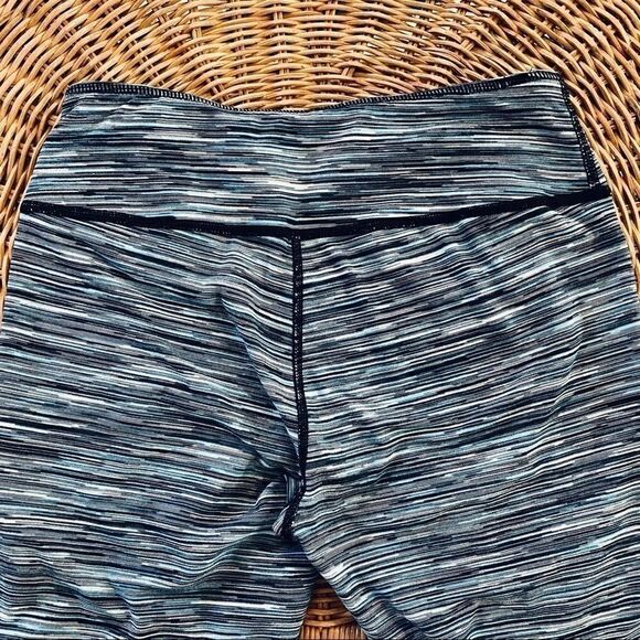 Zella blue striped crop ankle leggings tights XS - Picture 3 of 5